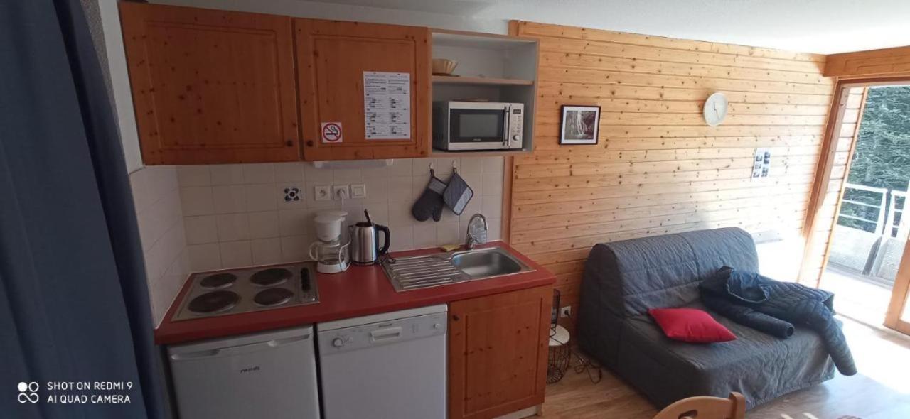 Studio Chamrousse 1700 Pour 4 Personnes - Au Calme - Avec Wifi Luaran gambar